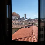 Ester 3* Florence