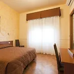 Ester Hotel