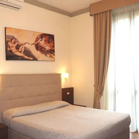 Hotel Ester 3*