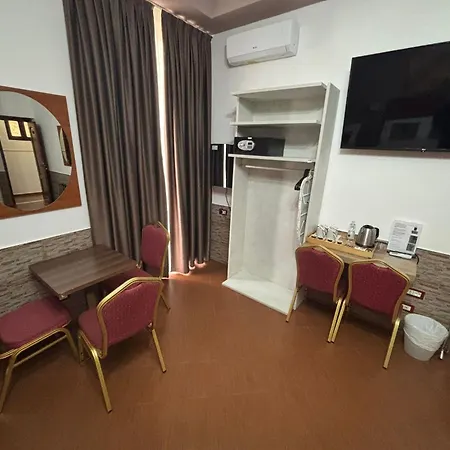 ホテル エステル