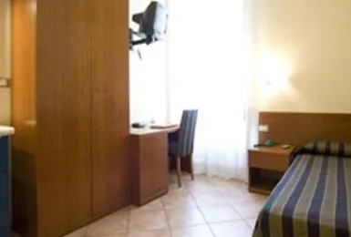 Ester Ξενοδοχείο