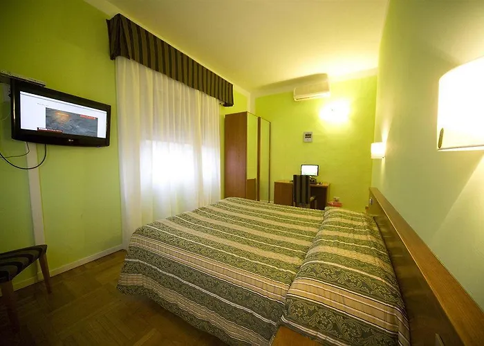 Ester Ξενοδοχείο Φλωρεντία