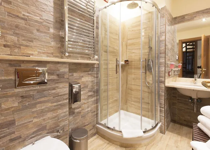 Ξενοδοχείο Ester